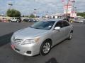 Classic Silver Metallic - Camry SE Photo No. 3