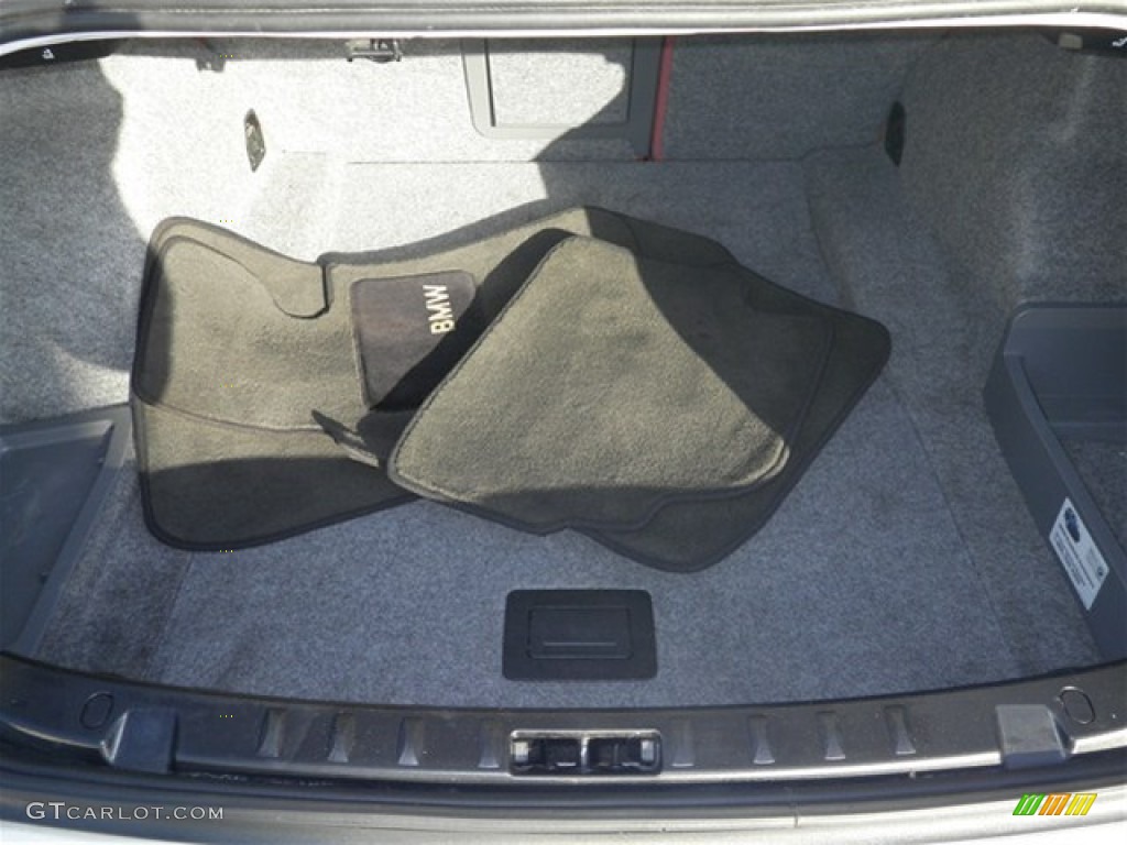 2009 BMW 3 Series 328xi Coupe Trunk Photo #73704911