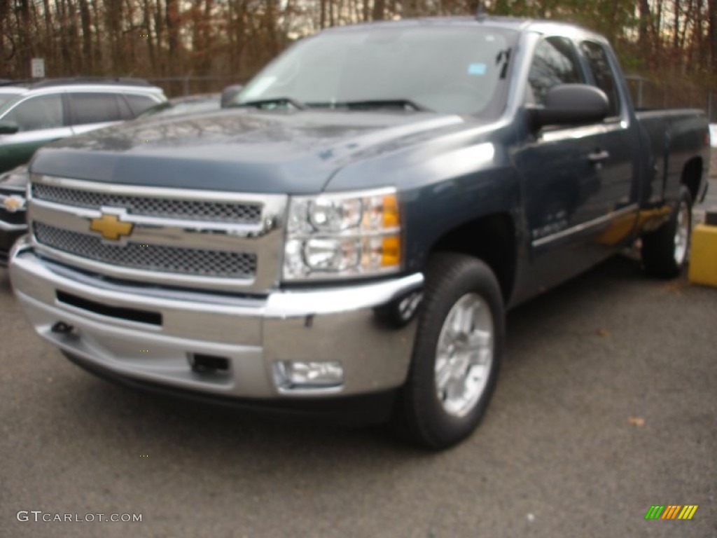 Blue Granite Metallic Chevrolet Silverado 1500