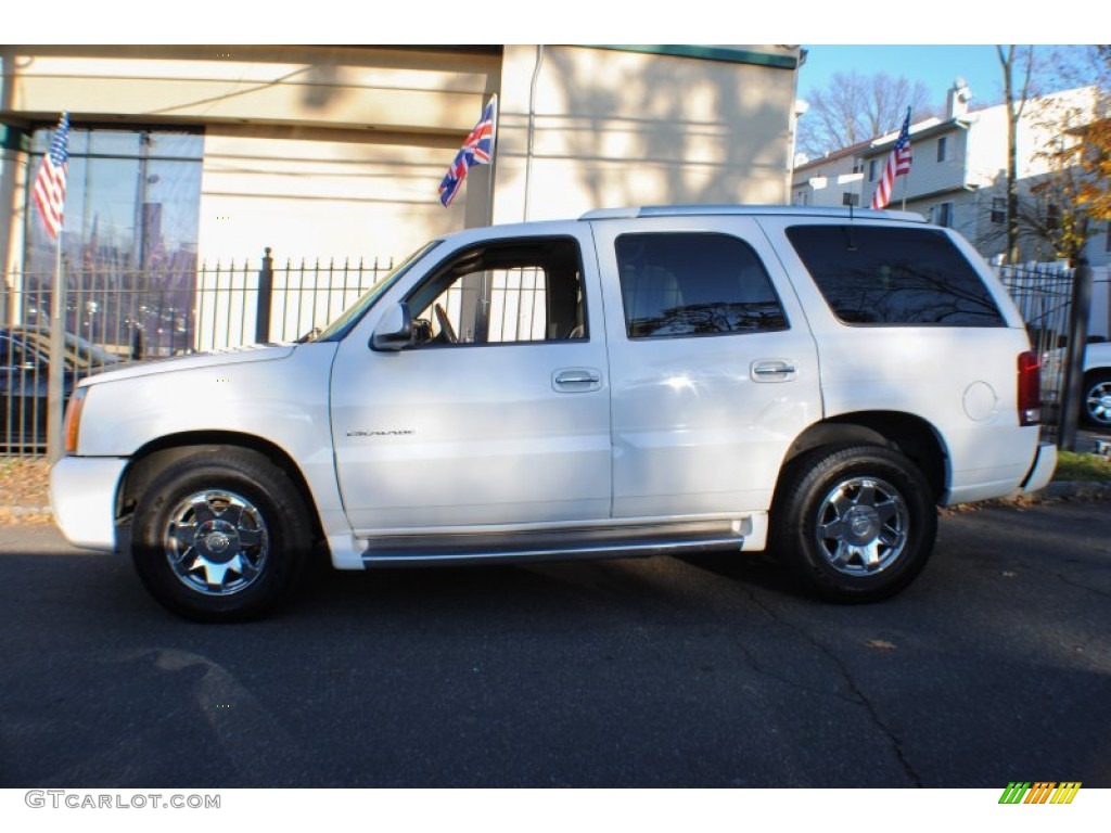 2002 Escalade AWD - Aspen White / Shale photo #3