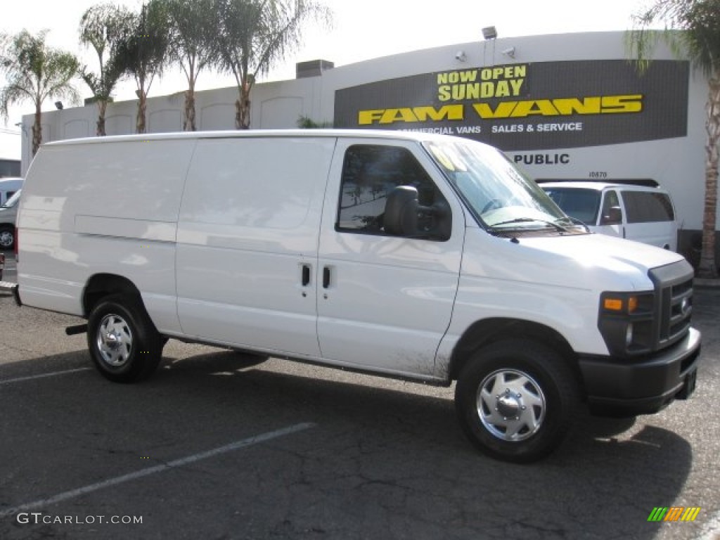 Oxford White Ford E Series Van