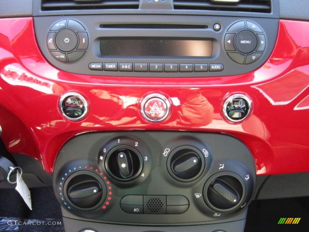 2013 Fiat 500 Turbo Controls Photo #73708133