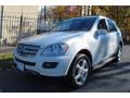 Arctic White - ML 350 4Matic Photo No. 1
