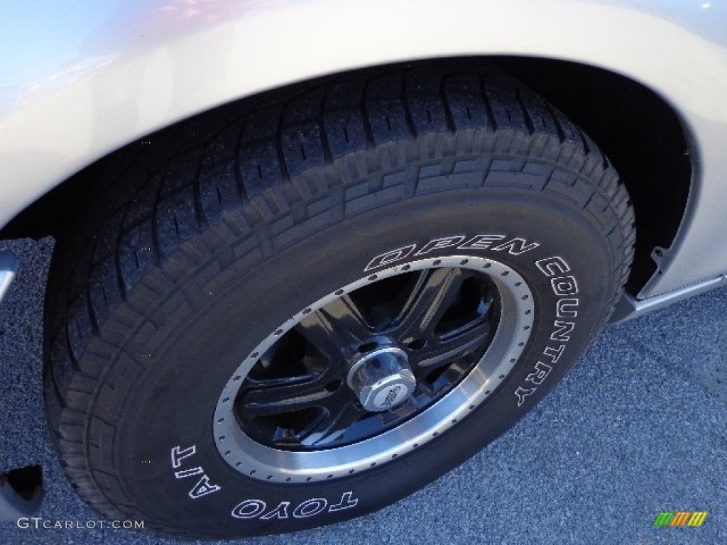 2002 Ford F150 SVT Lightning Custom Wheels Photos