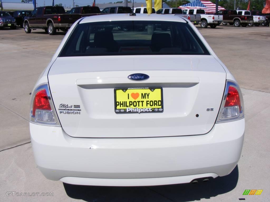 2008 Fusion SE - White Suede / Charcoal Black photo #7