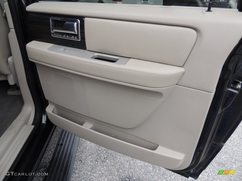 2010 Lincoln Navigator L Camel Door Panel Photo #73715045