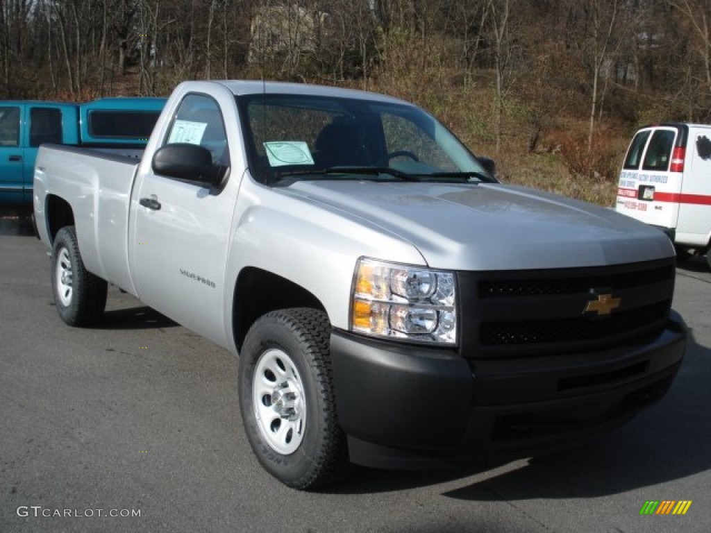 2013 Silverado 1500 Work Truck Regular Cab 4x4 - Silver Ice Metallic / Dark Titanium photo #2