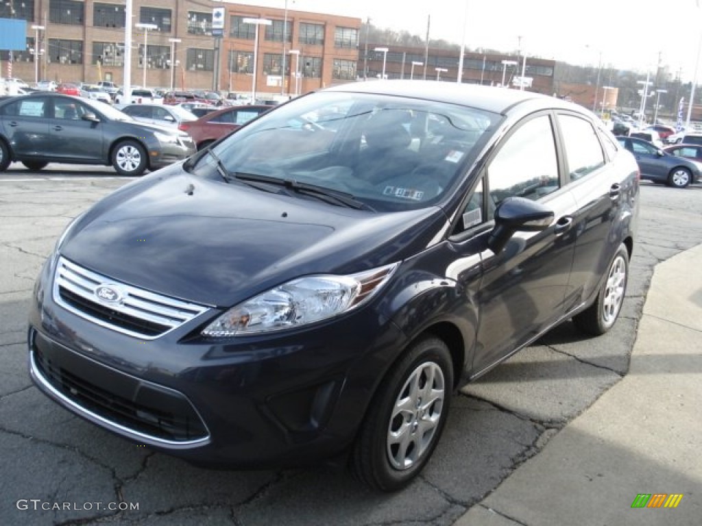 2013 Fiesta SE Sedan - Violet Gray / Charcoal Black photo #4