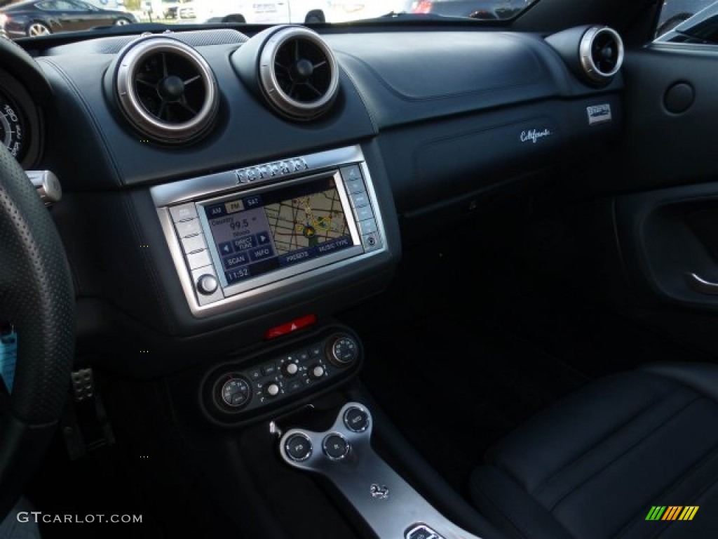 2010 Ferrari California Standard California Model Navigation Photo #73717445