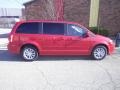 Redline 2 Coat Pearl - Grand Caravan SXT Photo No. 2