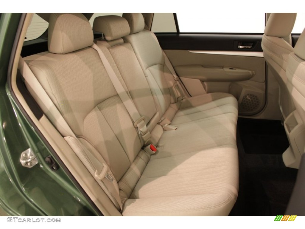 Warm Ivory Interior 2010 Subaru Outback 2.5i Premium Wagon Photo #73719218