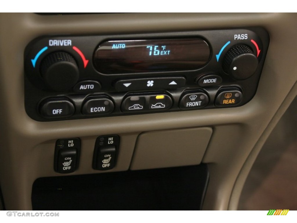 2001 Oldsmobile Intrigue GL Controls Photos