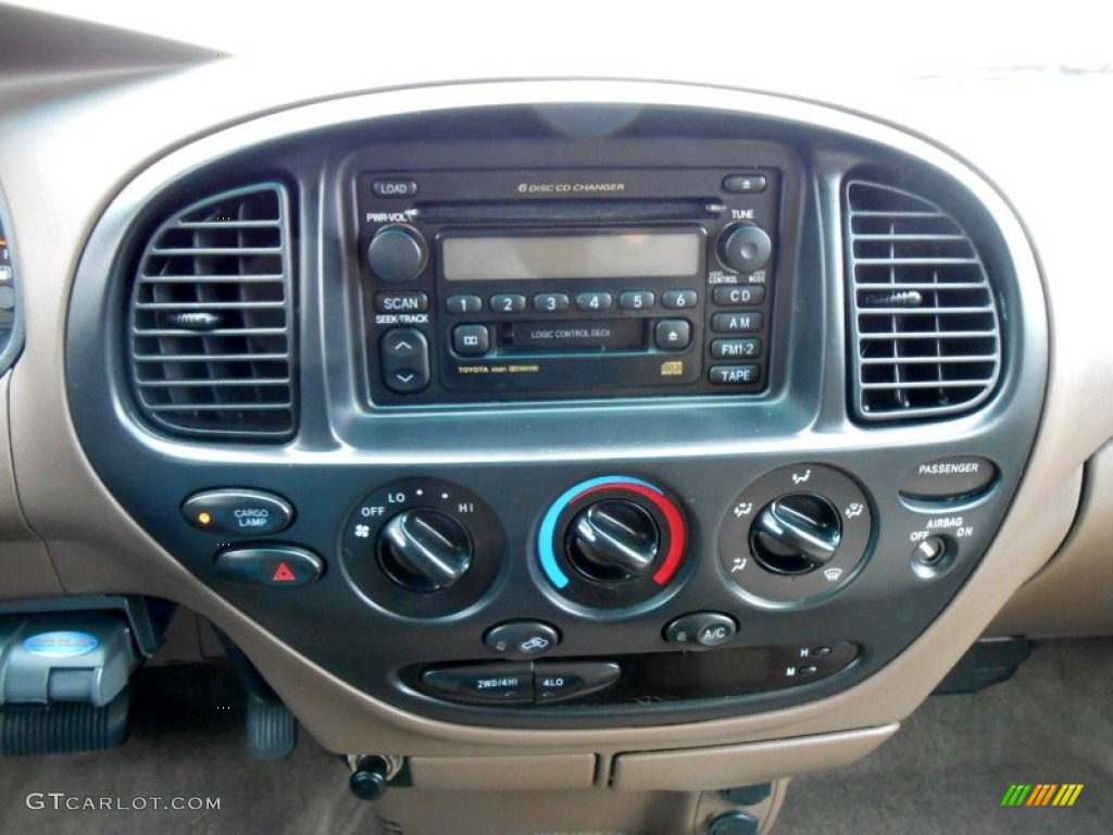 2002 Tundra SR5 Access Cab 4x4 - Desert Sand / Oak photo #13