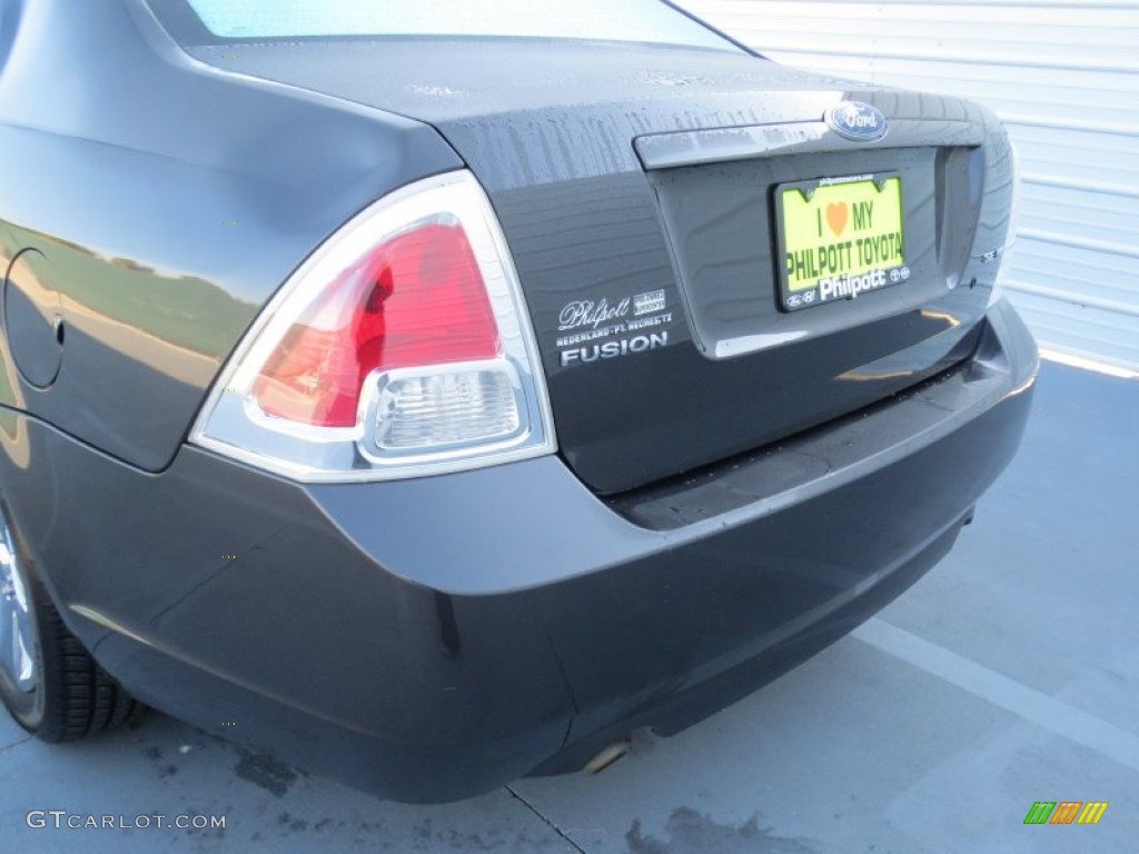 2007 Fusion SE V6 - Alloy Metallic / Camel photo #18