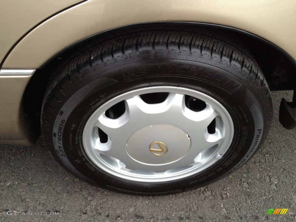 1993 Lexus LS 400 Wheel Photo #73725633