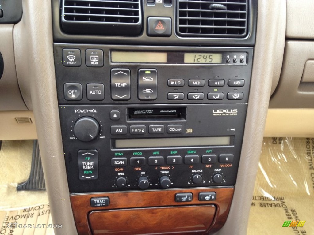 1993 Lexus LS 400 Controls Photo #73725980