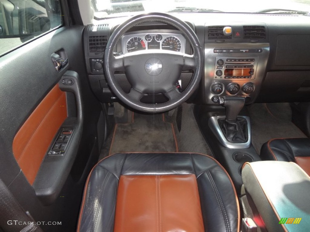 2006 Hummer H3 Standard H3 Model Ebony Black/Morroco Brown Dashboard Photo #73727574