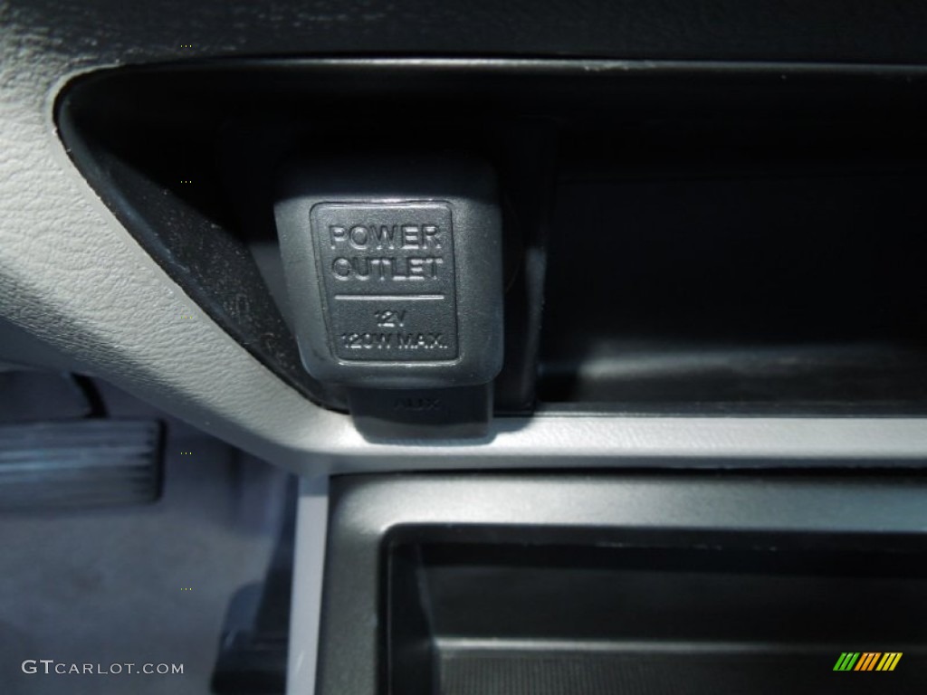 2011 Civic DX-VP Sedan - Polished Metal Metallic / Gray photo #13