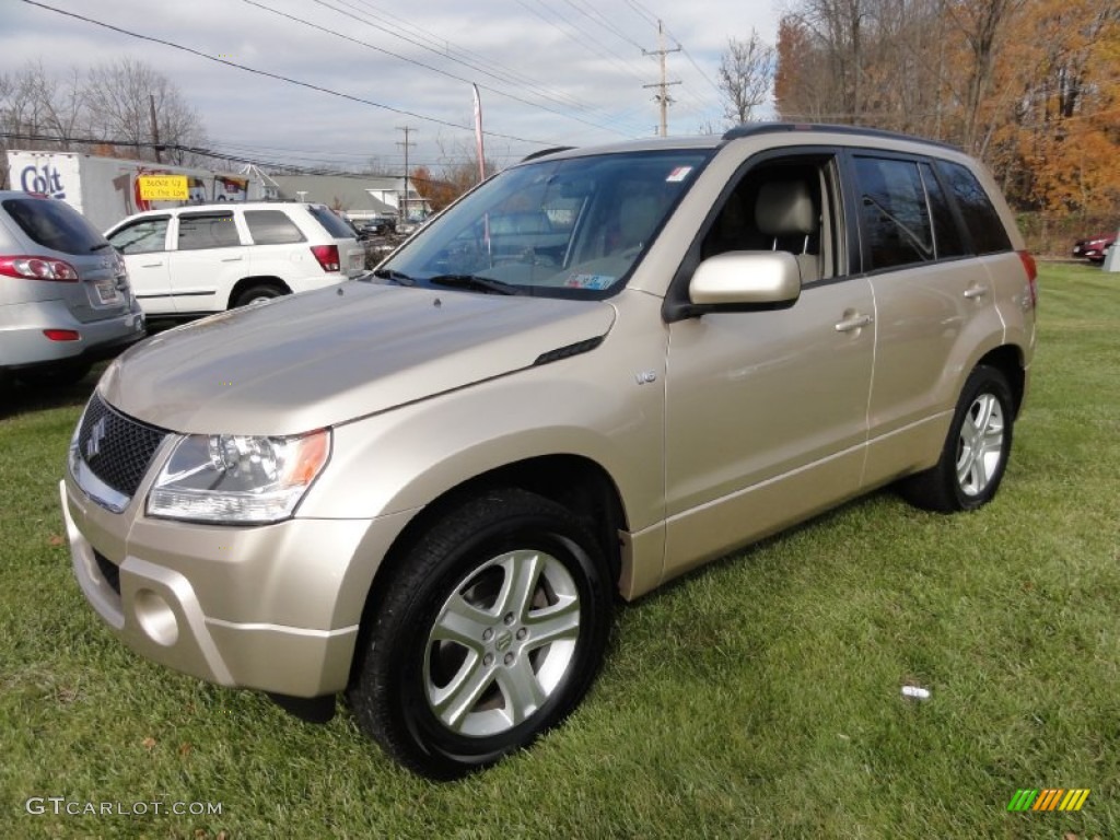 Clear Beige Metallic 2006 Suzuki Grand Vitara Luxury 4x4 Exterior Photo #73728149