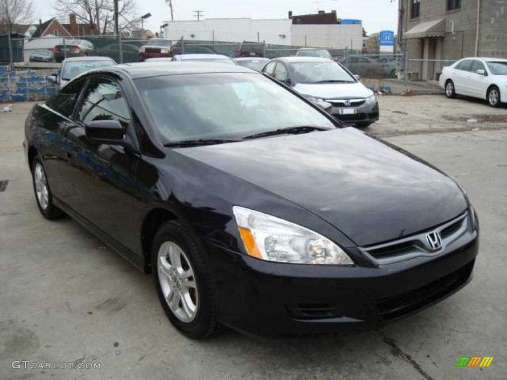 2006 Accord LX Coupe - Nighthawk Black Pearl / Black photo #5