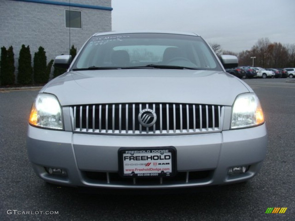 2005 Montego Luxury - Silver Frost Metallic / Shale photo #2