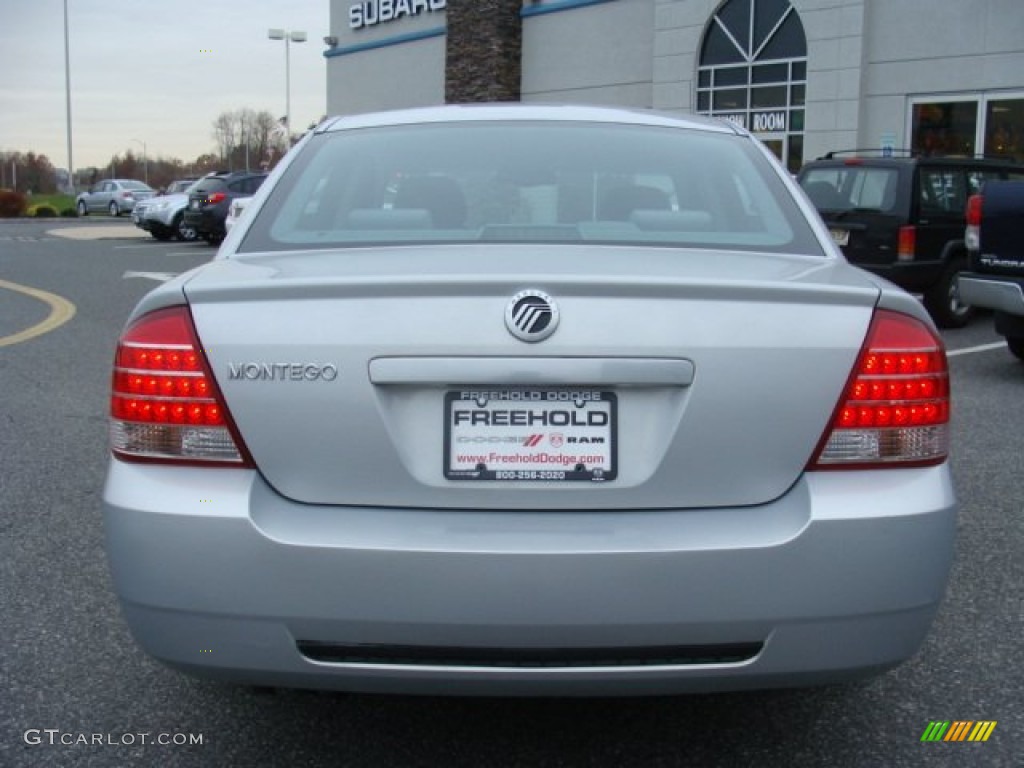 2005 Montego Luxury - Silver Frost Metallic / Shale photo #5