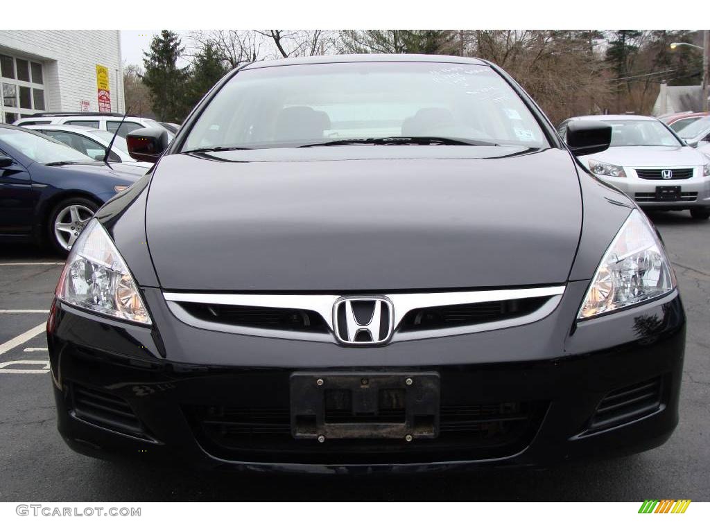 2006 Accord SE Sedan - Nighthawk Black Pearl / Ivory photo #2