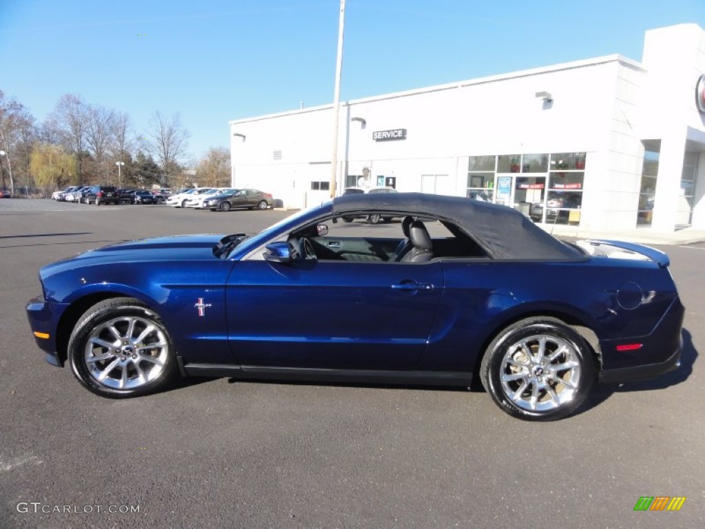 Kona Blue Metallic 2011 Ford Mustang V6 Premium Convertible Exterior Photo #73730229