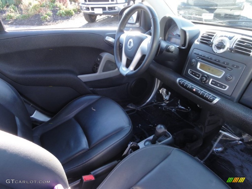 2009 Smart fortwo passion coupe Design Black Dashboard Photo #73730501