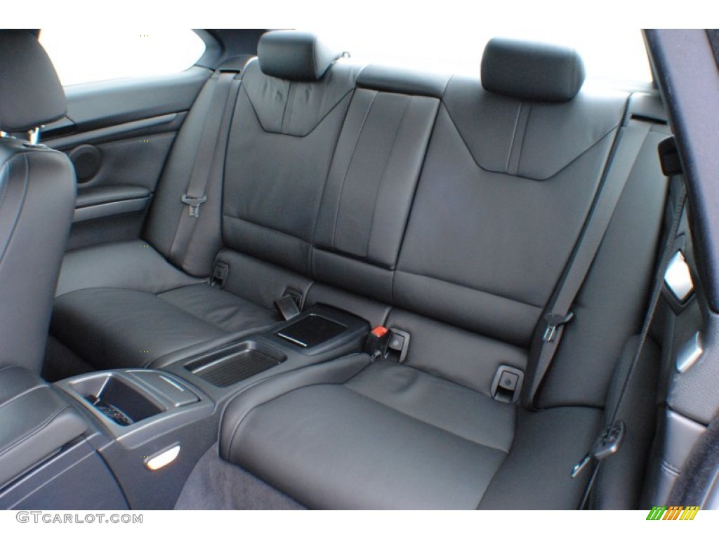 2010 BMW M3 Coupe Rear Seat Photos