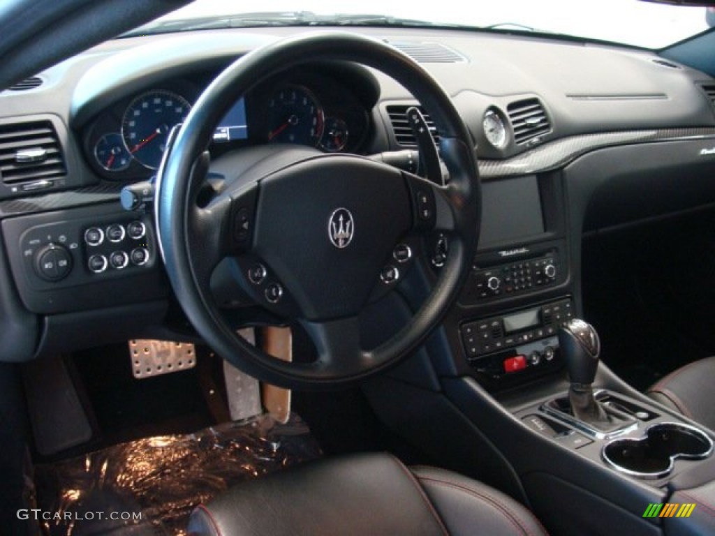 2010 Maserati GranTurismo S Nero Dashboard Photo #73732422