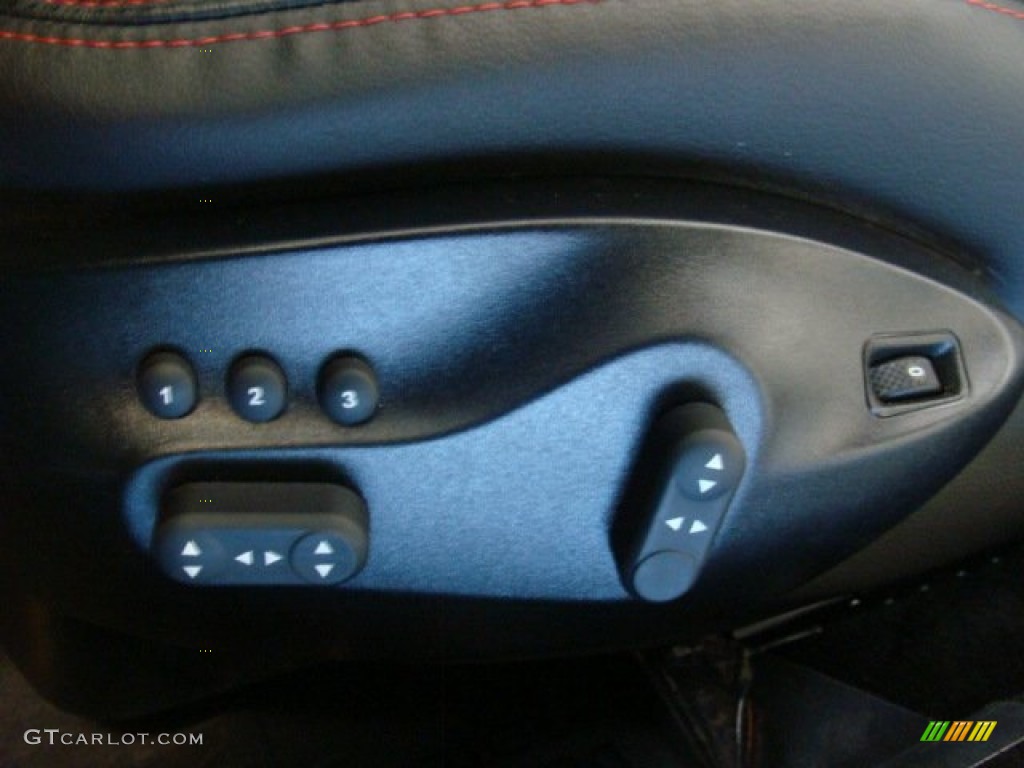 2010 Maserati GranTurismo S Controls Photo #73732469