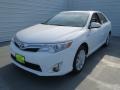 Super White - Camry Hybrid XLE Photo No. 6