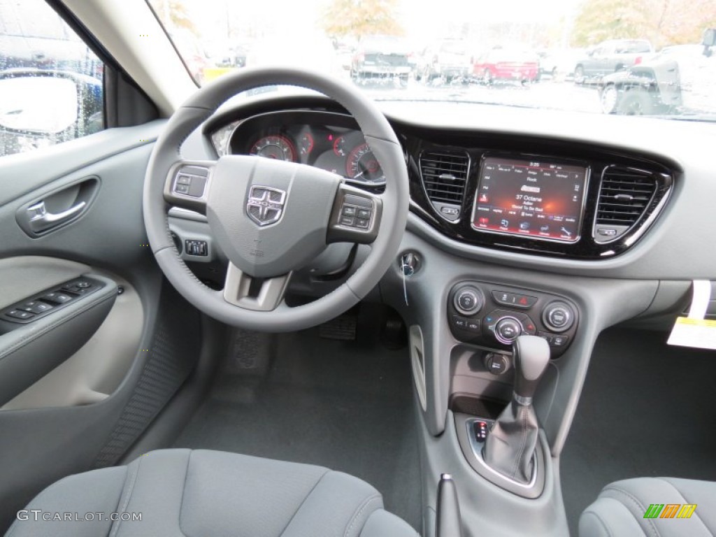 2013 Dart Rallye - Blue Streak Pearl Coat / Diesel Gray photo #10