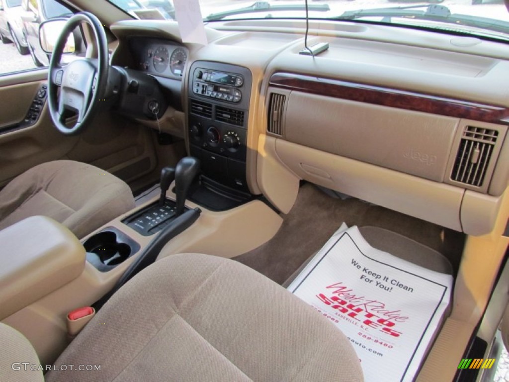 2000 Grand Cherokee Laredo 4x4 - Champagne Pearlcoat / Taupe photo #14