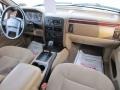 2000 Champagne Pearlcoat Jeep Grand Cherokee Laredo 4x4  photo #16