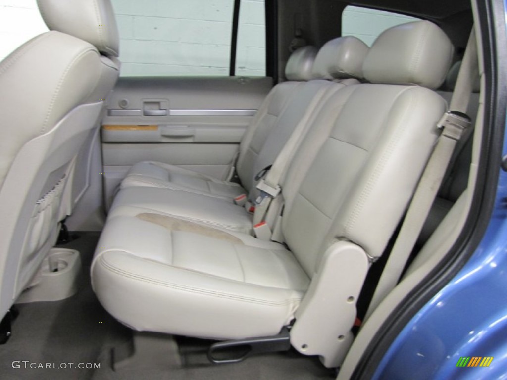2008 Aspen Limited 4WD - Marine Blue Pearl / Light Graystone photo #10