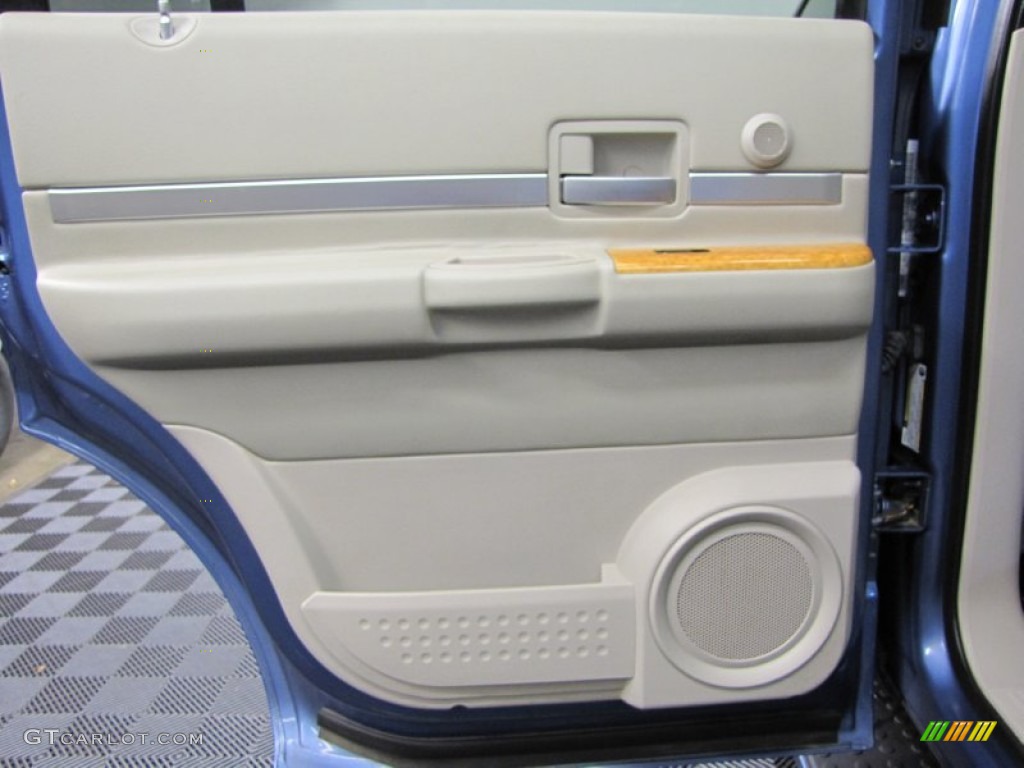 2008 Aspen Limited 4WD - Marine Blue Pearl / Light Graystone photo #18