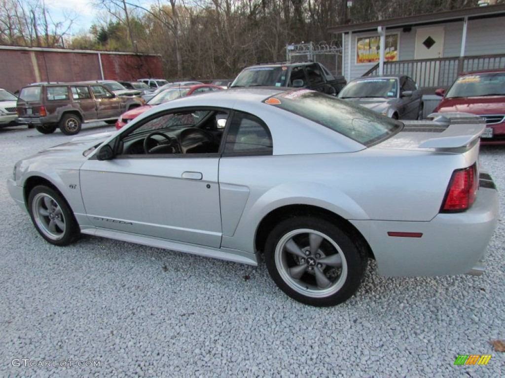 2001 Mustang GT Coupe - Silver Metallic / Dark Charcoal photo #8