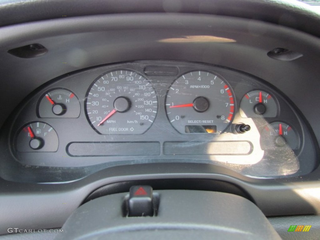 2001 Ford Mustang GT Coupe Gauges Photos