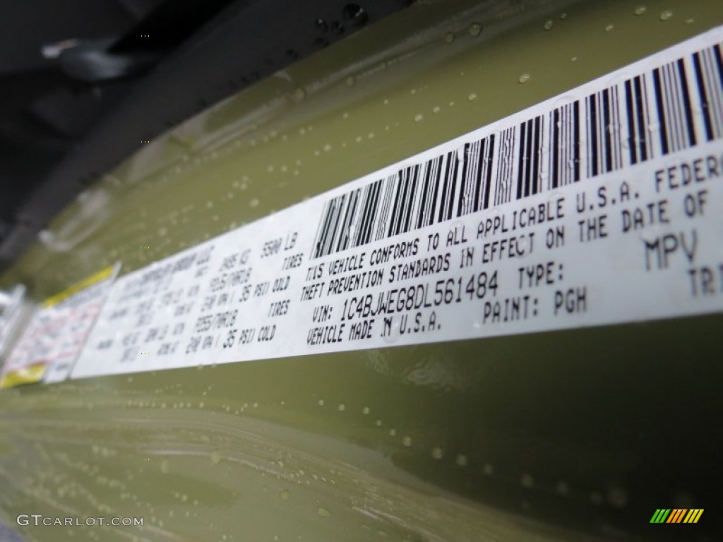 2013 Wrangler Unlimited Color Code PGH for Commando Green Photo #73736011