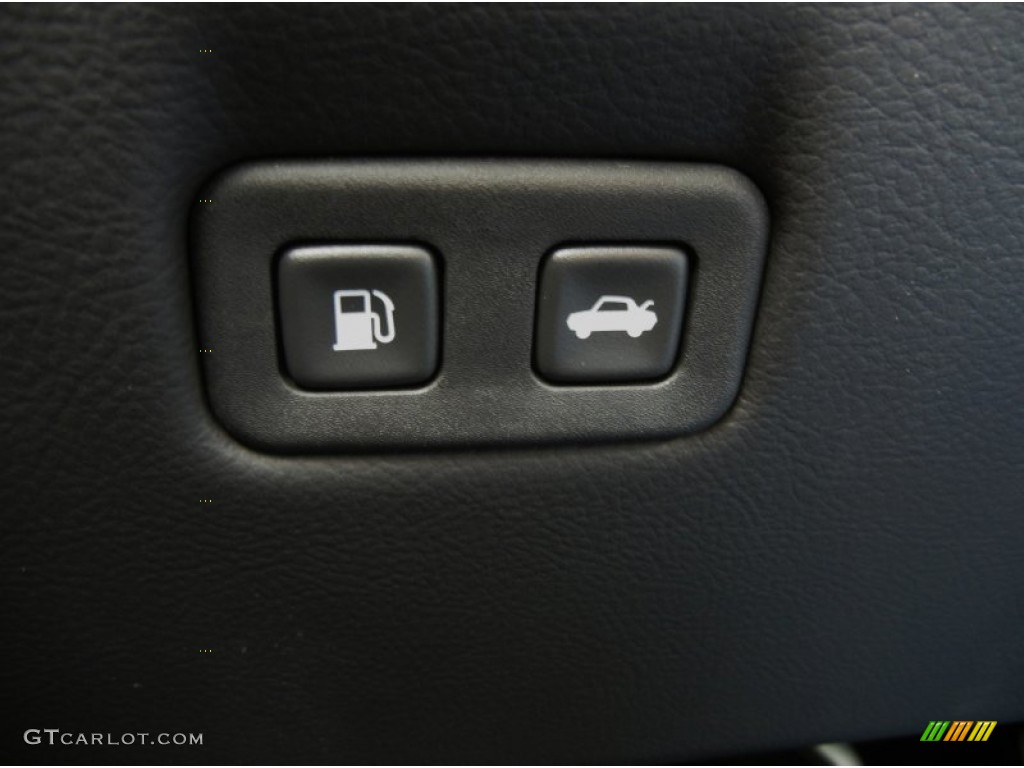 2010 Chevrolet Corvette ZR1 Controls Photo #73736036