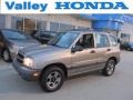 Light Bronzemist Metallic 2002 Chevrolet Tracker 4WD Hard Top