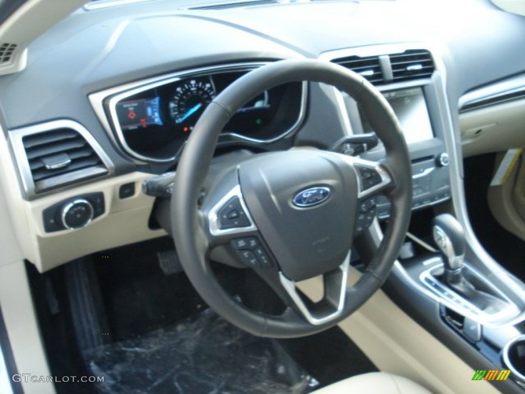 2013 Fusion Hybrid SE - White Platinum Metallic Tri-coat / Charcoal Black photo #10