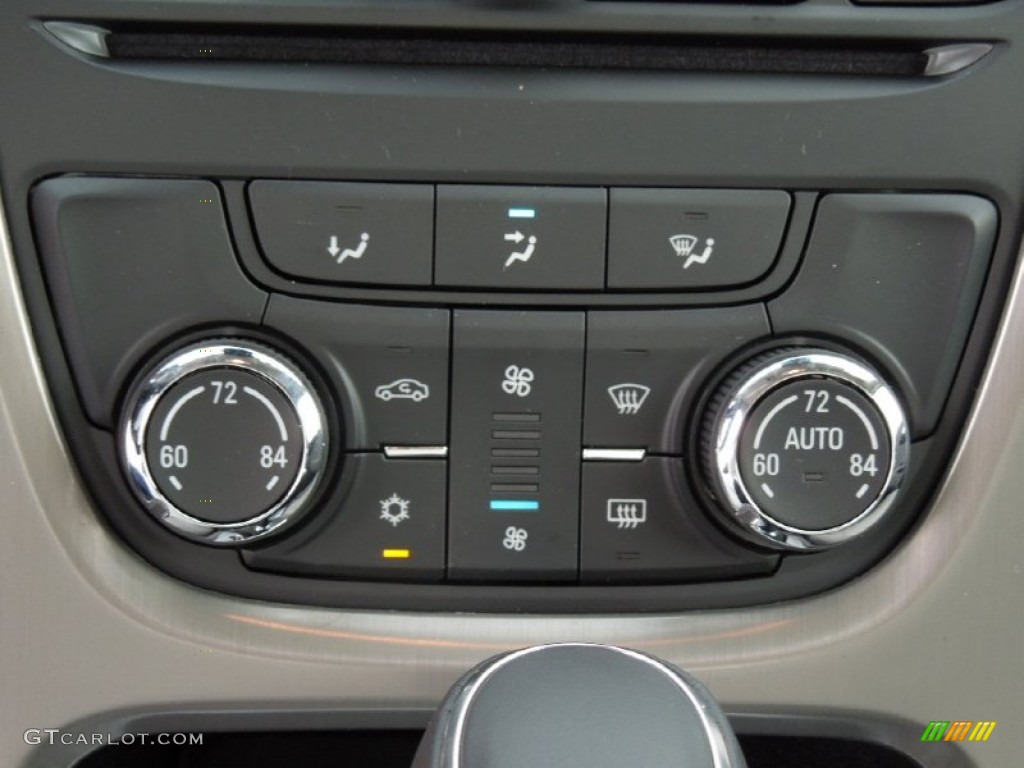 2013 Buick Verano FWD Controls Photo #73746777