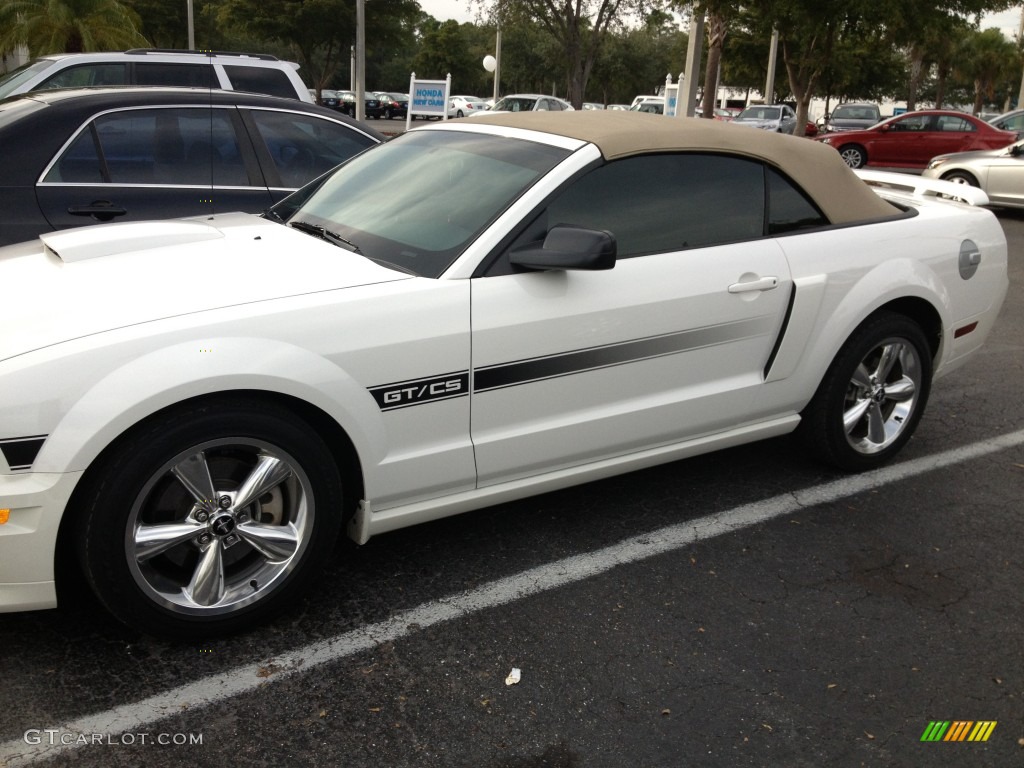 2008 Mustang GT/CS California Special Convertible - Performance White / Dark Charcoal/Medium Parchment photo #2
