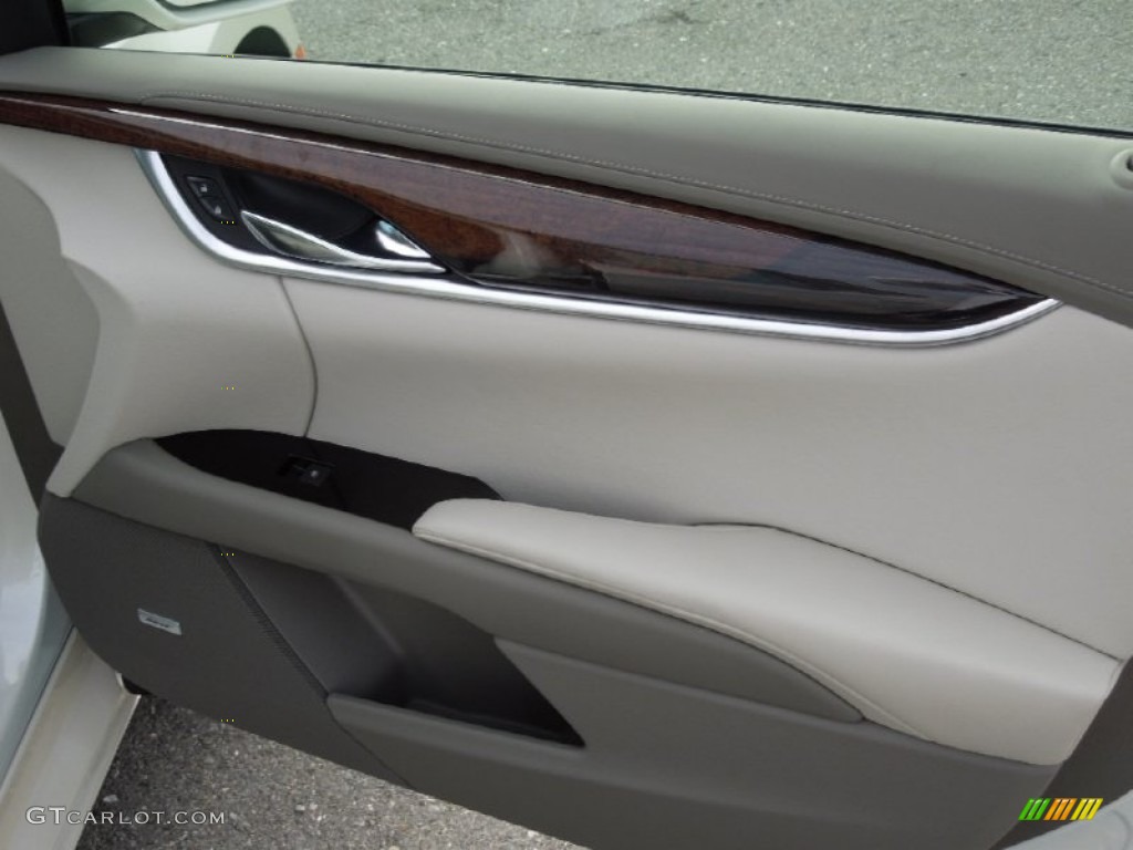 2013 Cadillac XTS Platinum FWD Very Light Platinum/Dark Urban/Cocoa Opus Full Leather Door Panel Photo #73748945