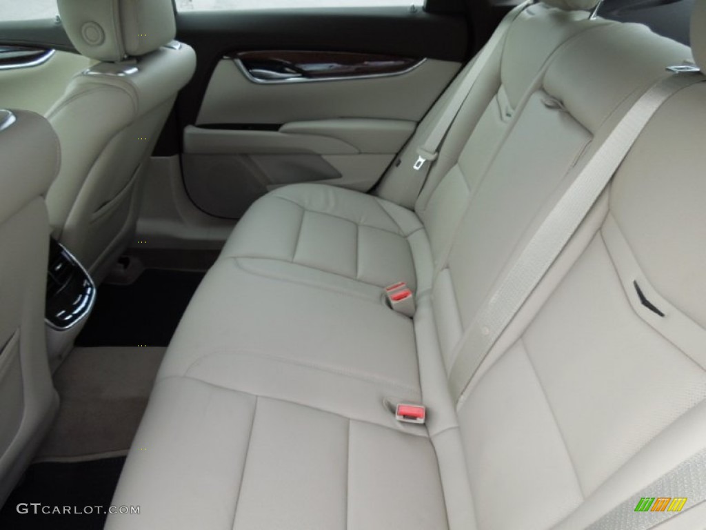 2013 Cadillac XTS Premium FWD Rear Seat Photo #73749236