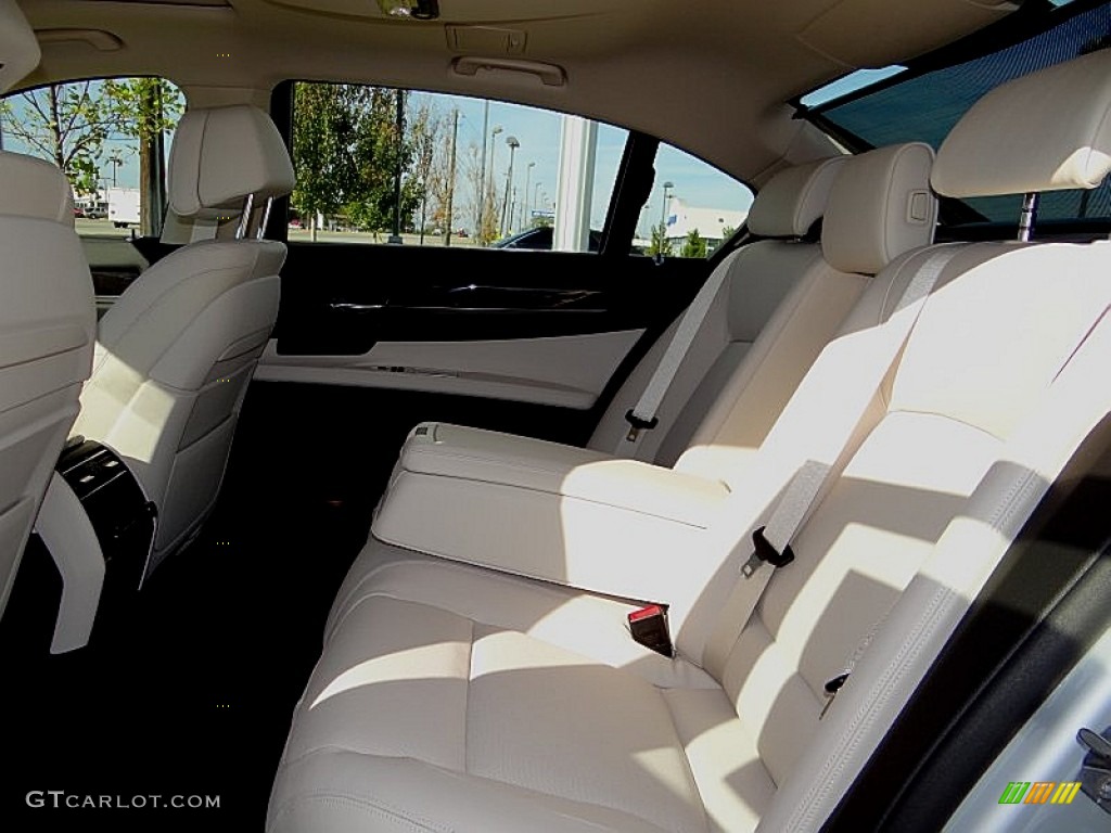 Ivory White/Black Interior 2013 BMW 7 Series 740Li Sedan Photo #73749467