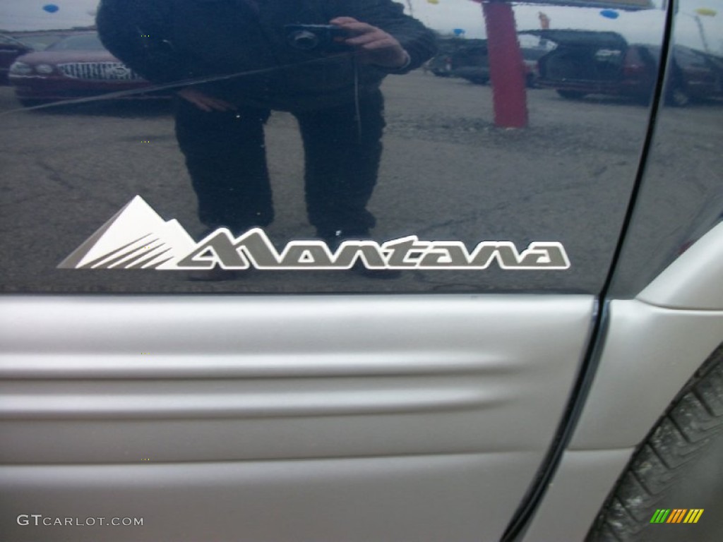 2003 Pontiac Montana Standard Montana Model Marks and Logos Photo #73751420